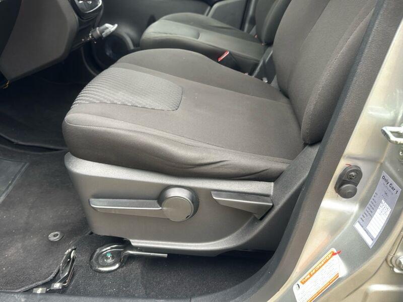 Mahindra KUV100 KUV100 1.2 K6+ m-bifuel