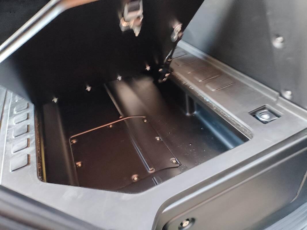 Land Rover Defender Defender 110 N1 Autocarro 3P - 2022 110 3.0d i6 MV S awd 250cv