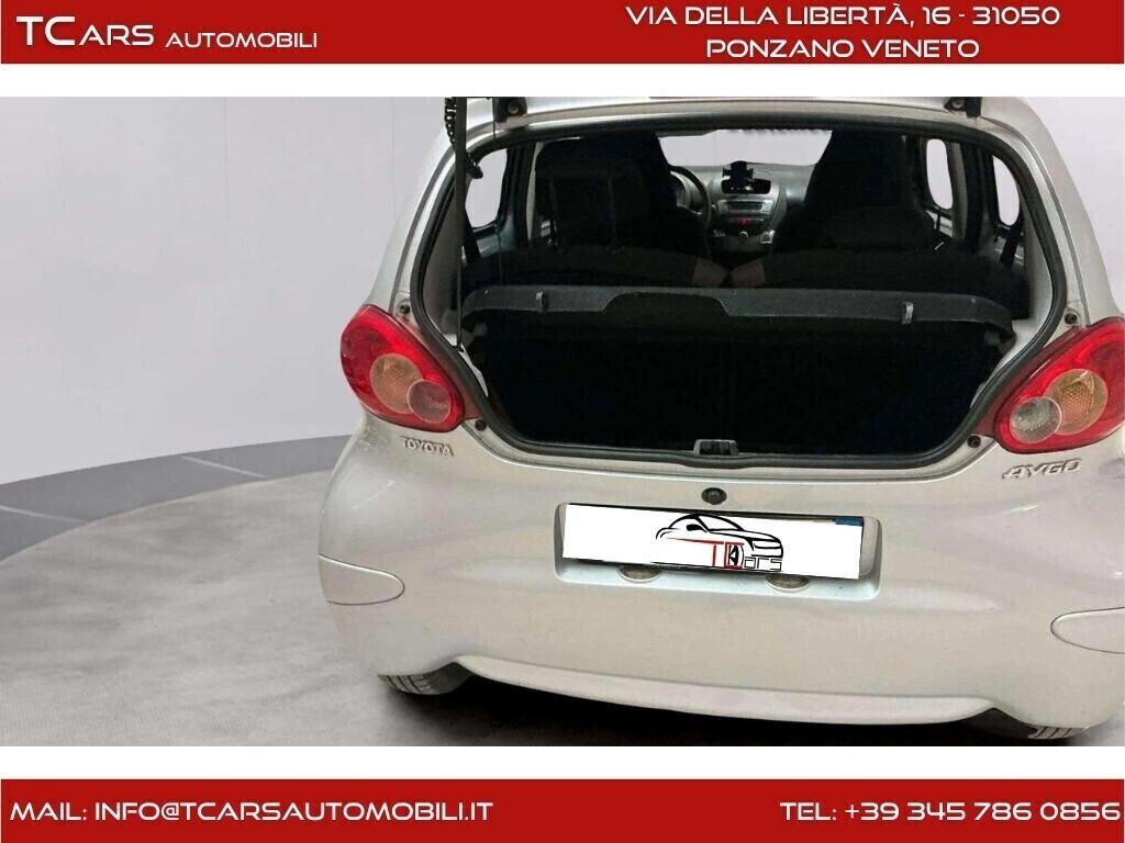 TOYOTA AYGO 1.0 BENZINA-AUTOMATICA-GARANZIA TCARS