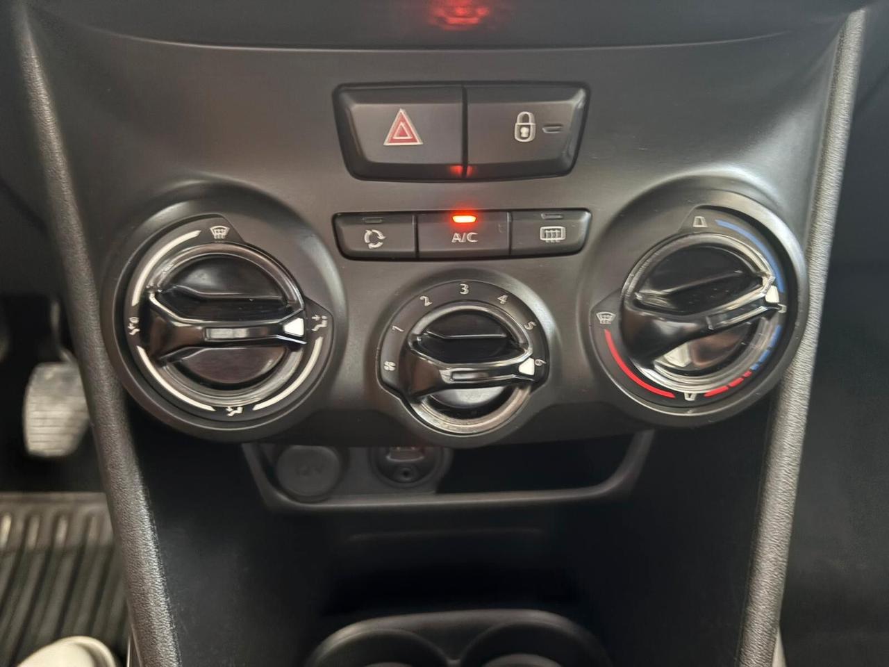 Peugeot 2008 BlueHDi 100 Allure