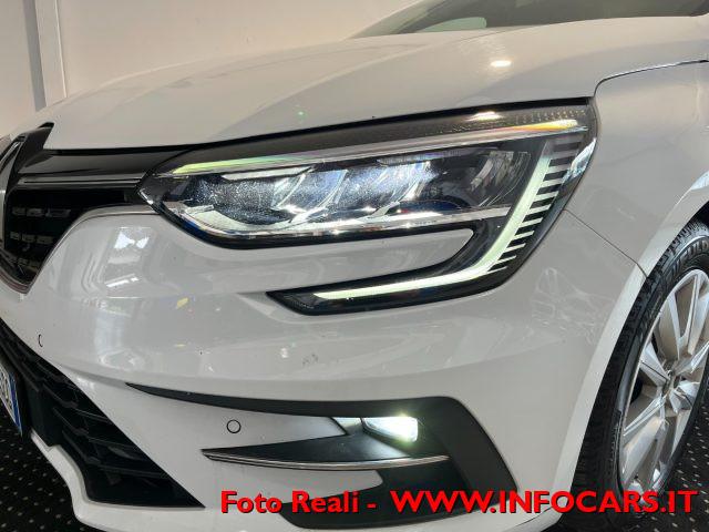 RENAULT Megane Sporter Blue dCi 115 CV Business AUTOCARRO N1