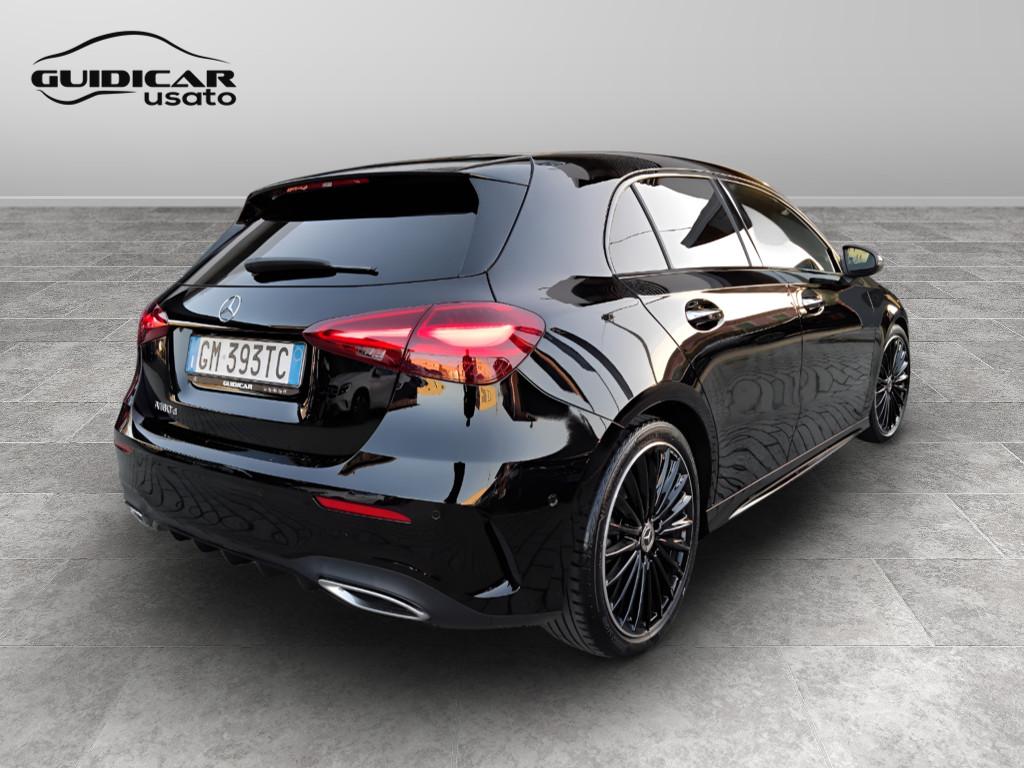 Mercedes-Benz Classe A - W177 2023 - A 180 d AMG Line Advanced Plus auto