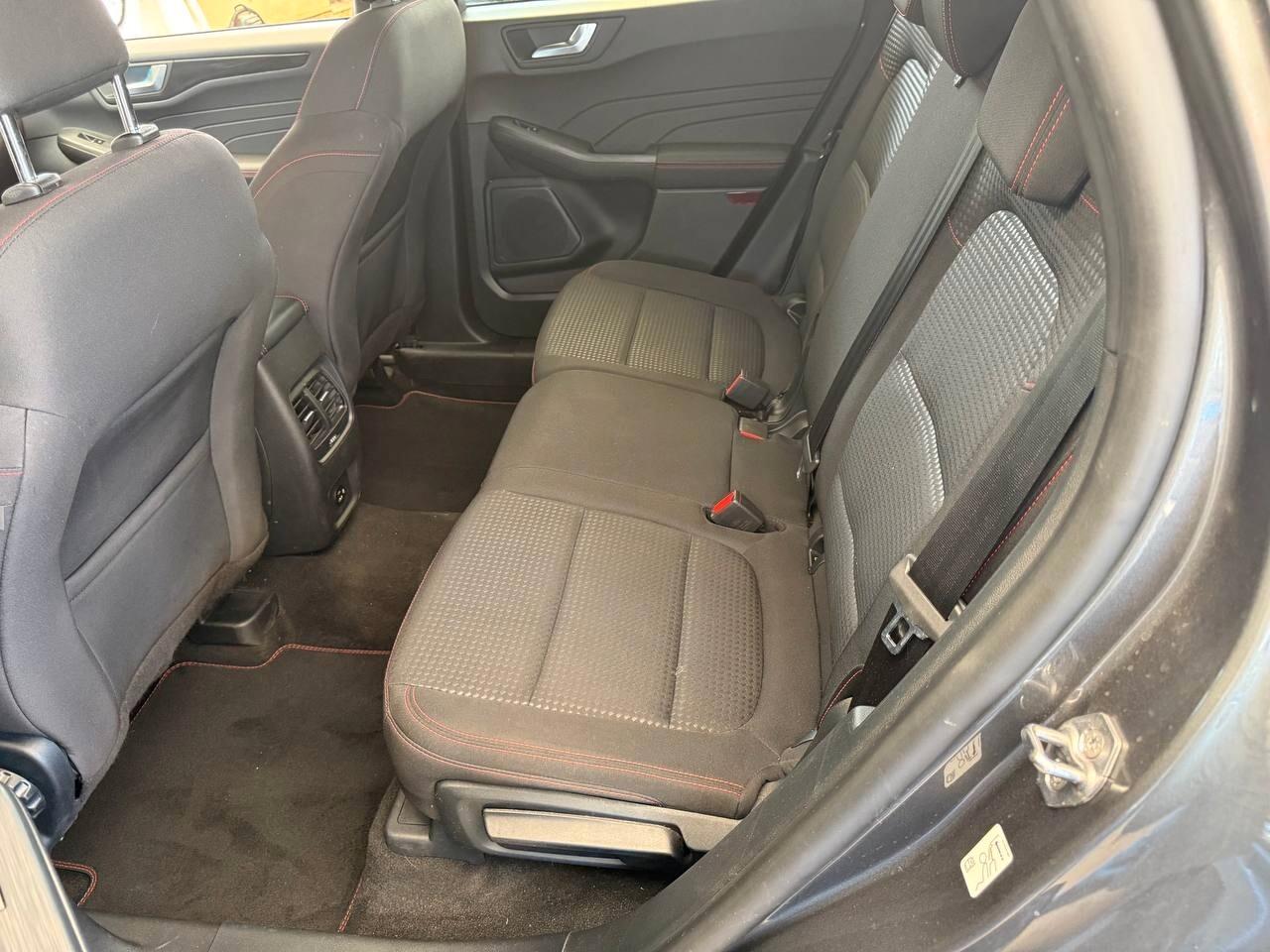 Ford Kuga 2022 1.5 120 CV 2WD ST-Line