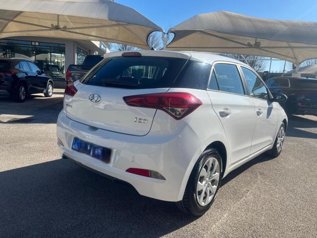 HYUNDAI i20 1.2 5 porte Classic