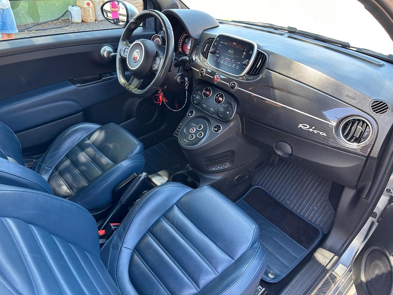 Abarth 695 1.4 Turbo T-Jet Rivale
