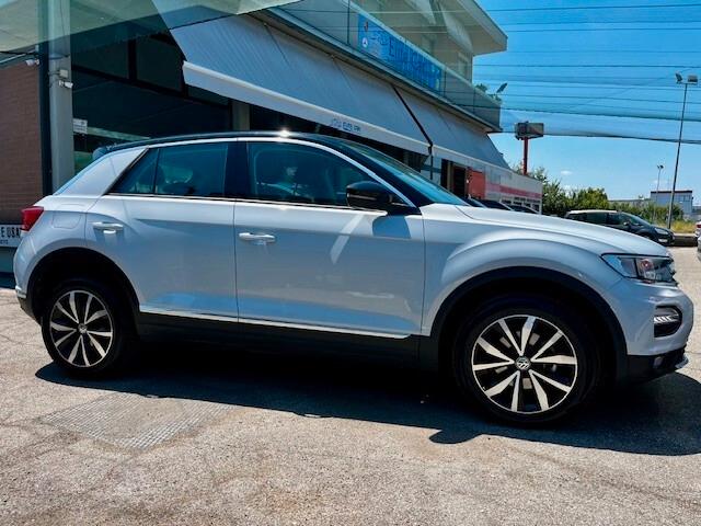 Volkswagen T-Roc 1.6 tdi Style "COCKPIT / TELECAMERA / PDC "