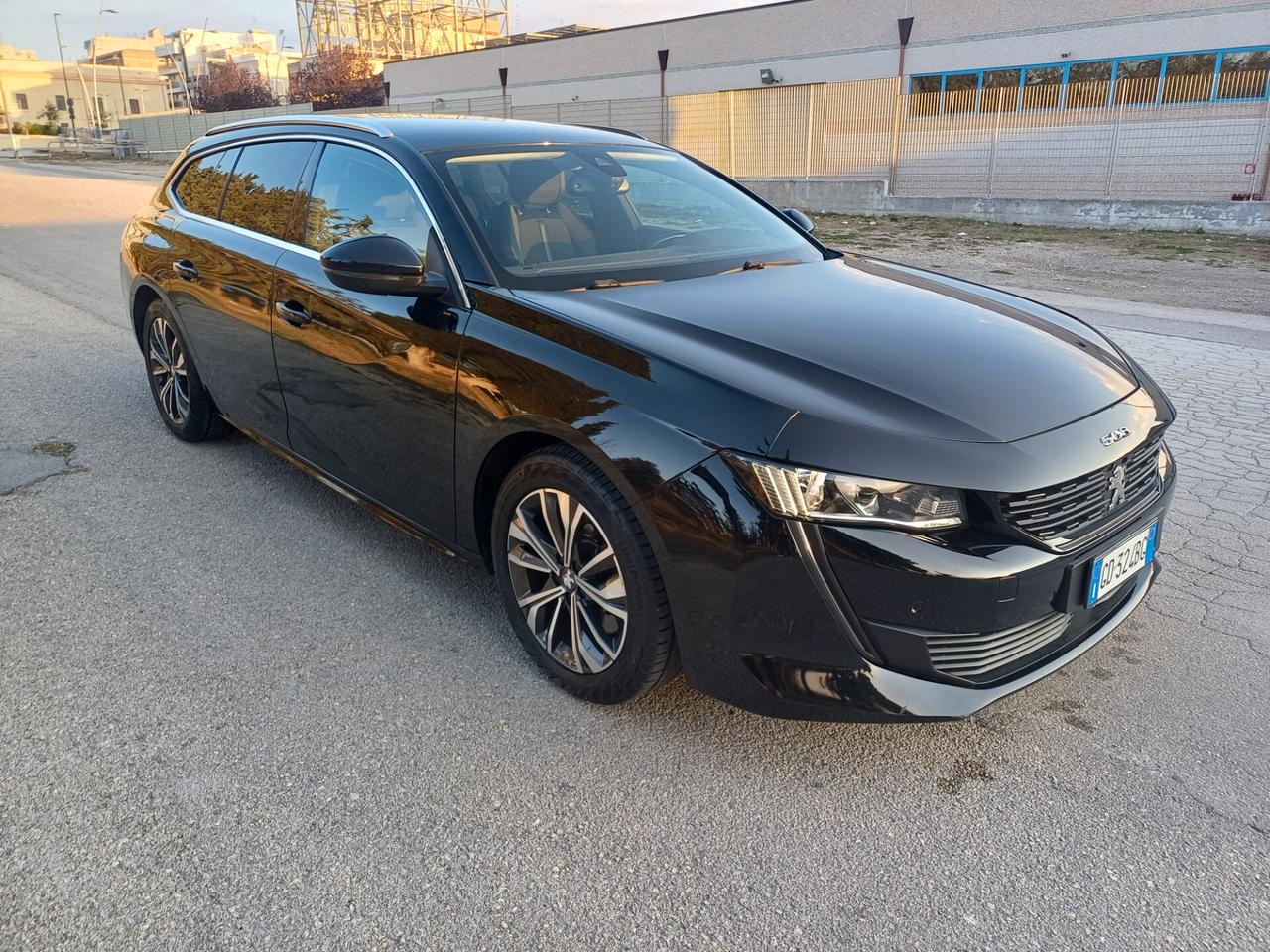 Peugeot 508 BlueHDi 160 Stop&Start EAT8 SW Allure CAMERA-RADAR-FULL