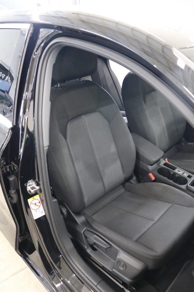 AUDI A3 SPB 30 g-tron S tronic Business Advanced