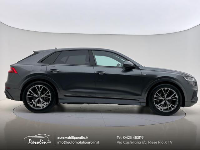 AUDI Q8 45 TDI quattro tiptronic Sport S-Line Black pack