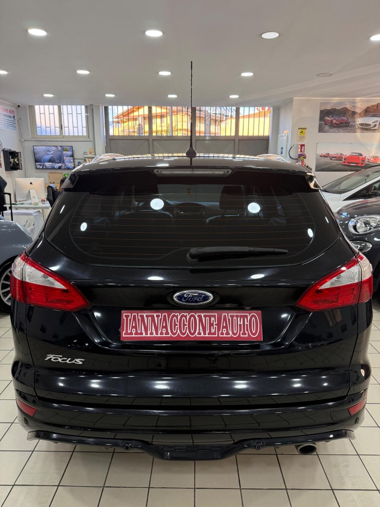 Ford Focus 2.0 titanium automatica 2014