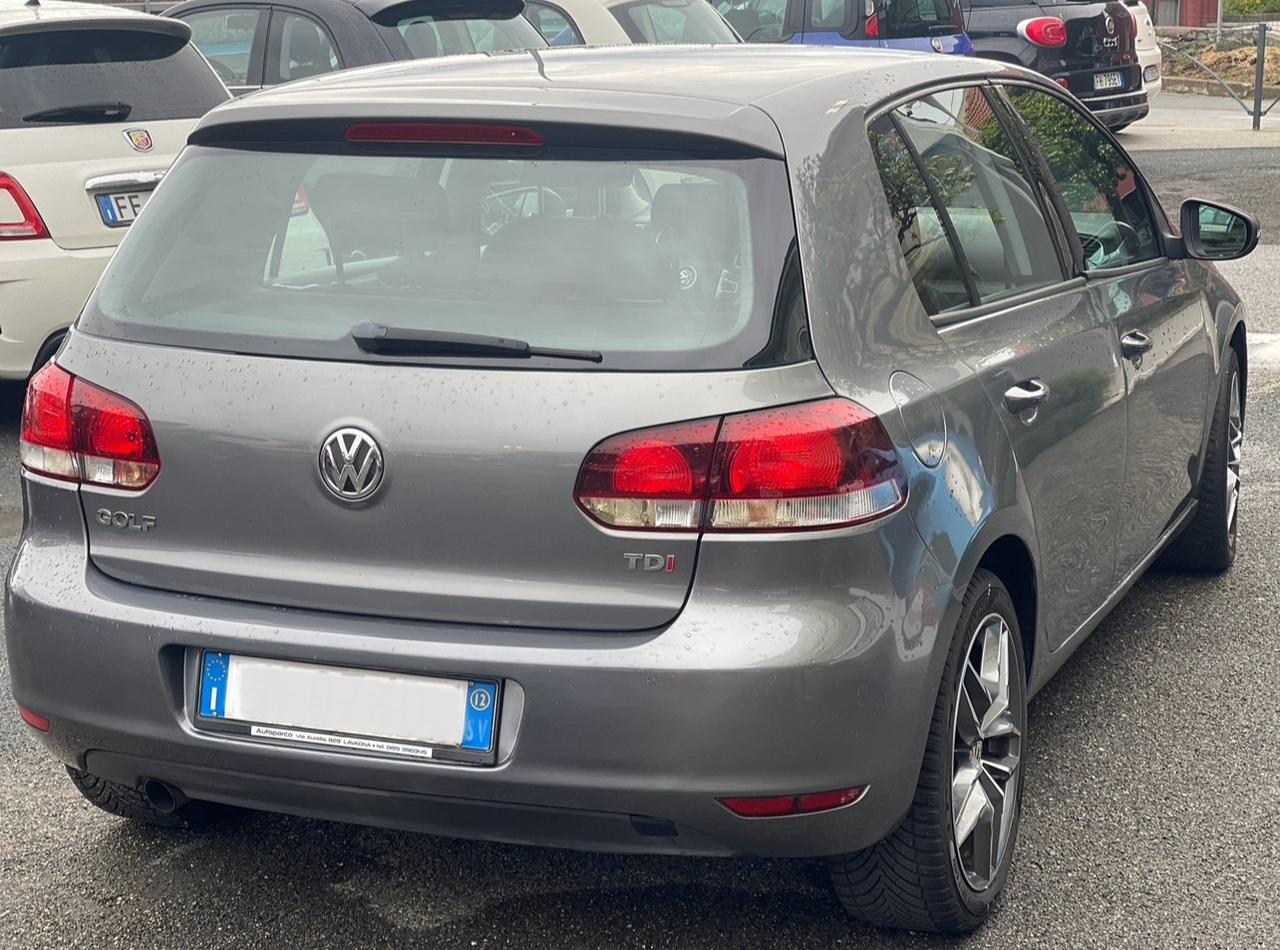 VW Golf perfetta 3482693111