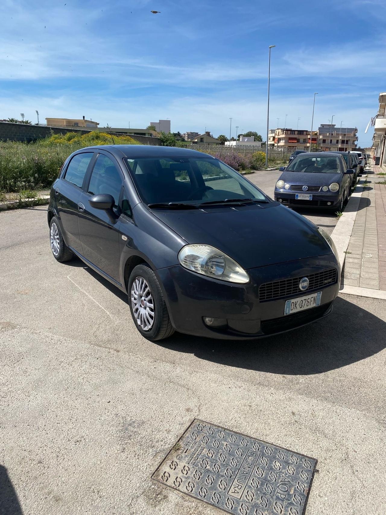 Fiat Grande Punto Grande Punto 1.3 MJT 75 CV 5 porte Dynamic