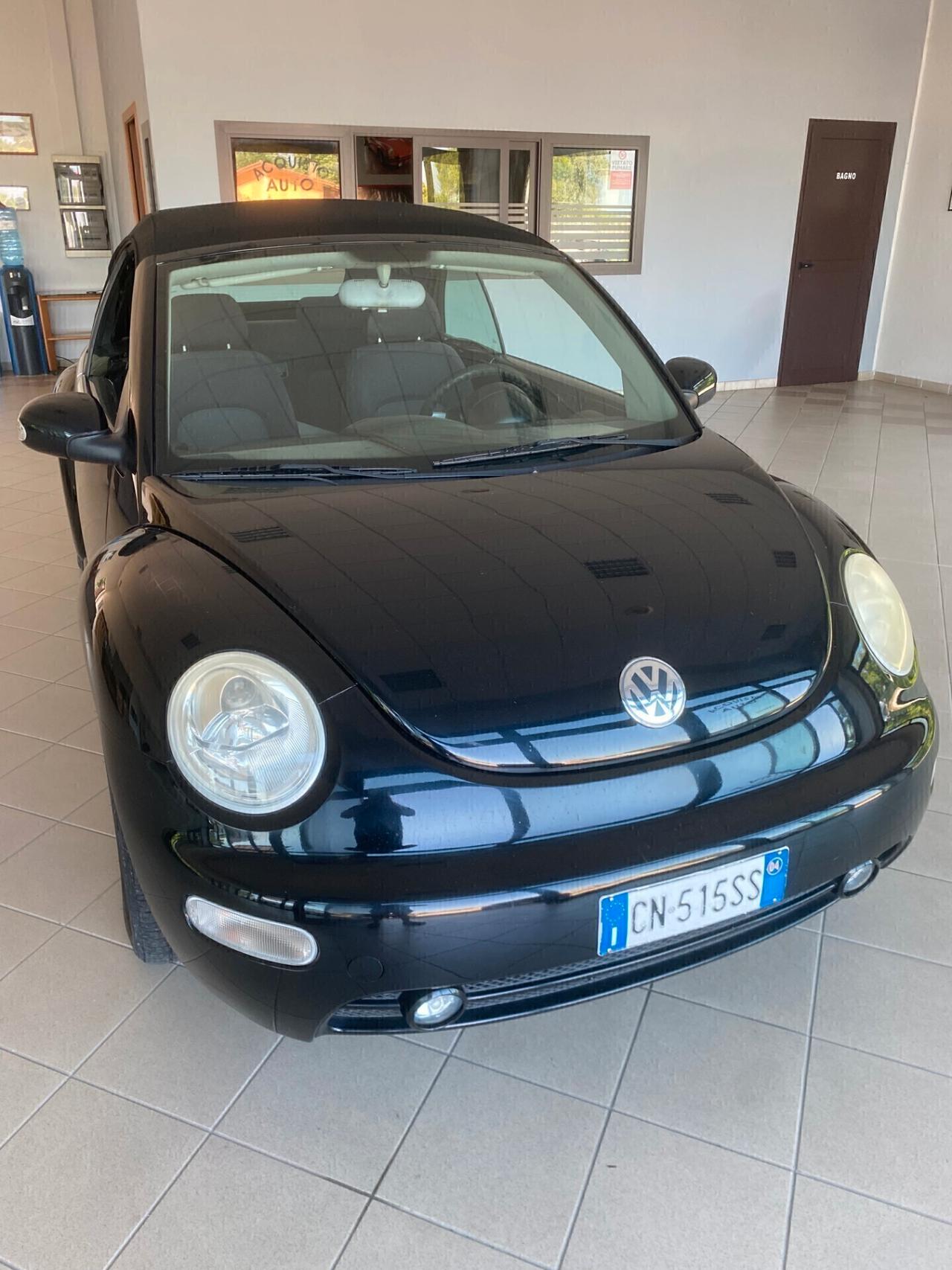 Volkswagen New Beetle 1.6 Cabrio