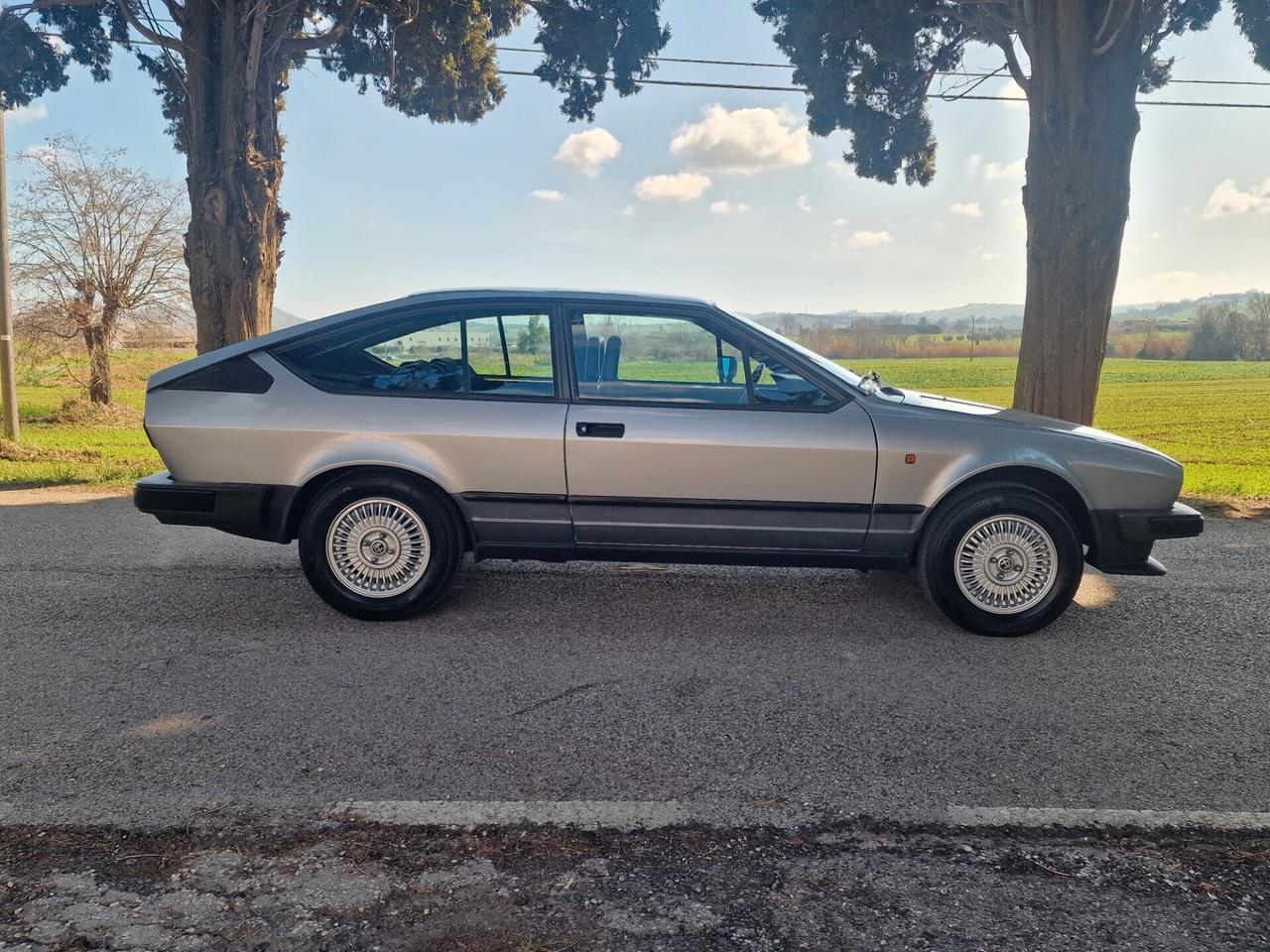 Alfa Romeo Alfetta GTV 2.0 - 35.000 km originali