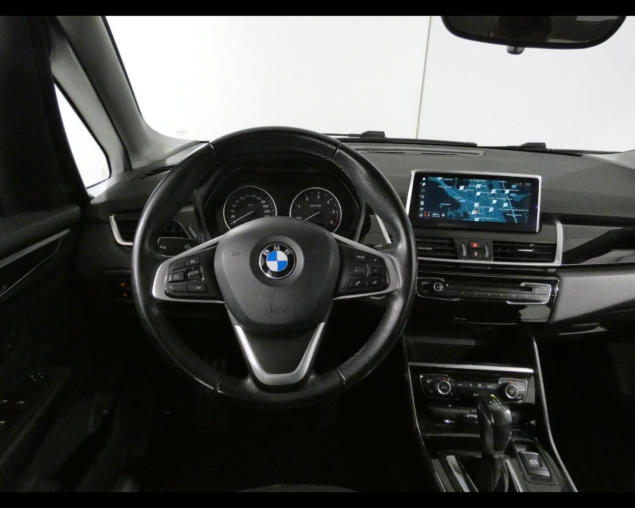 BMW Serie 2 A.T. (F45) - 218d Active Tourer Advantage