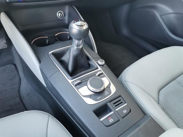 AUDI A3 SPB 1.6 TDI 116 CV Business