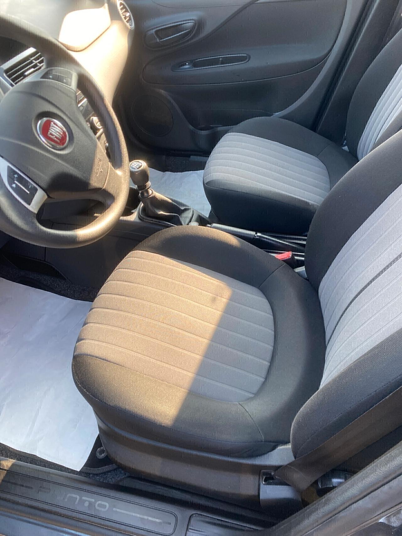 Fiat Punto 1.4 8V 5 porte Natural Power Street