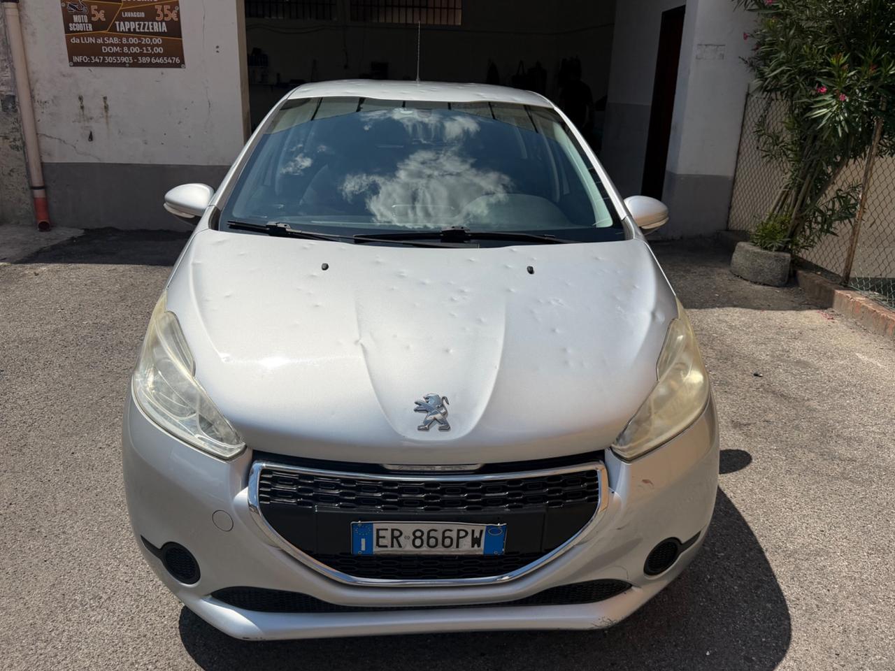 Peugeot 208 1.2 VTi 82 CV 5 porte Access
