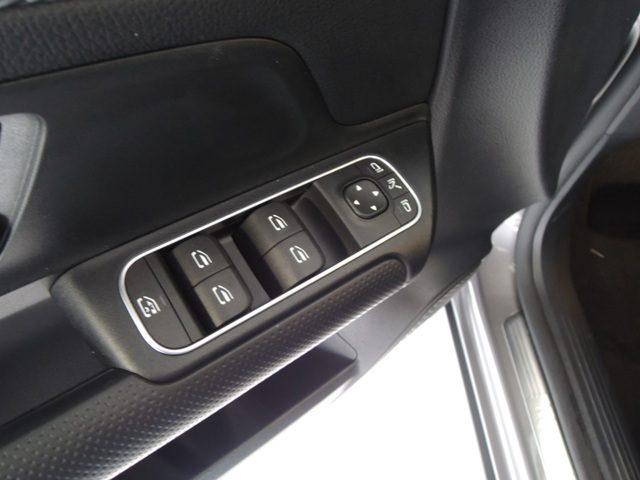 MERCEDES-BENZ GLA 200 d Automatic Business Extra