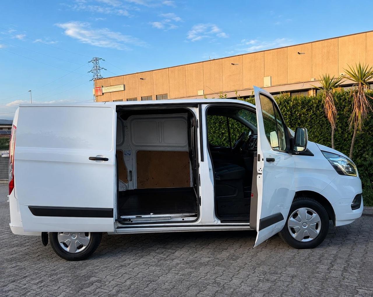 FORD TRANSIT CUSTOM 280 2.0 TDCi 130CV 2019