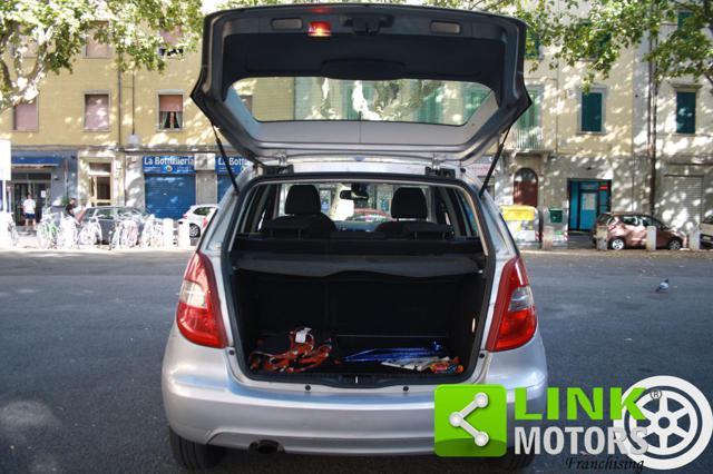 MERCEDES-BENZ A 180 CDI Elegance