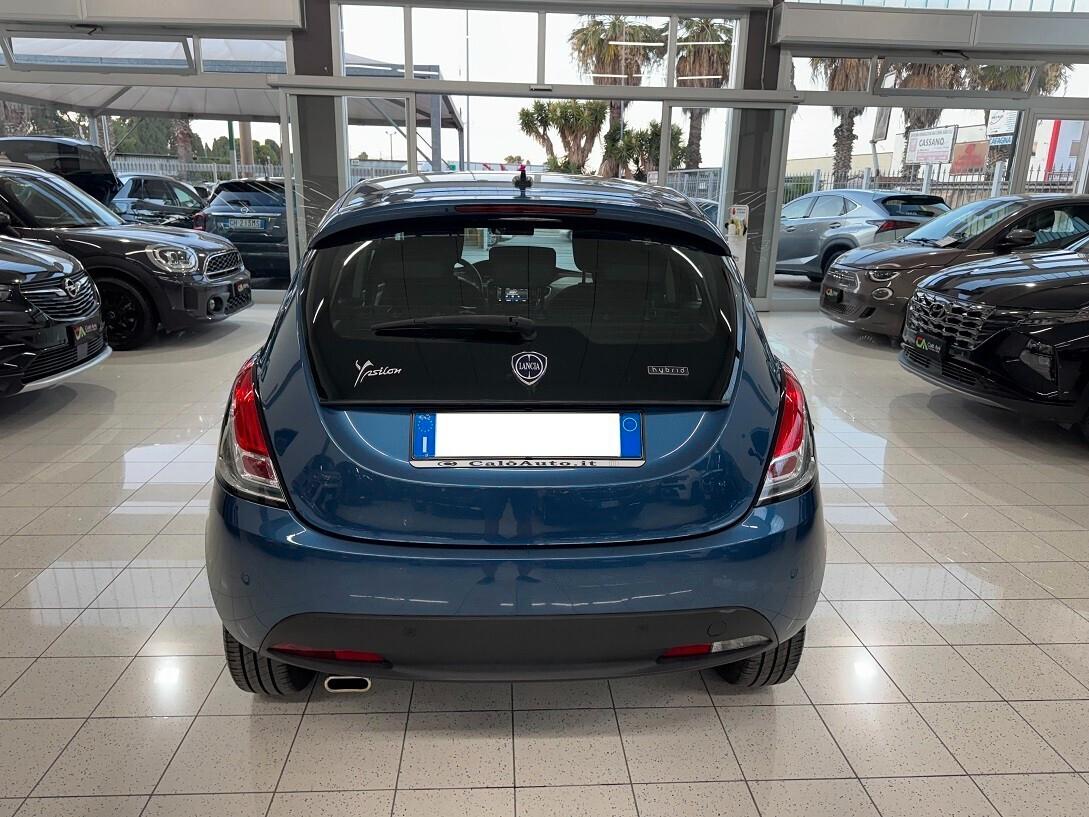 Ypsilon 1.0Hybrid Gold CAR PLAY PARI NUOVO!!!!!!!