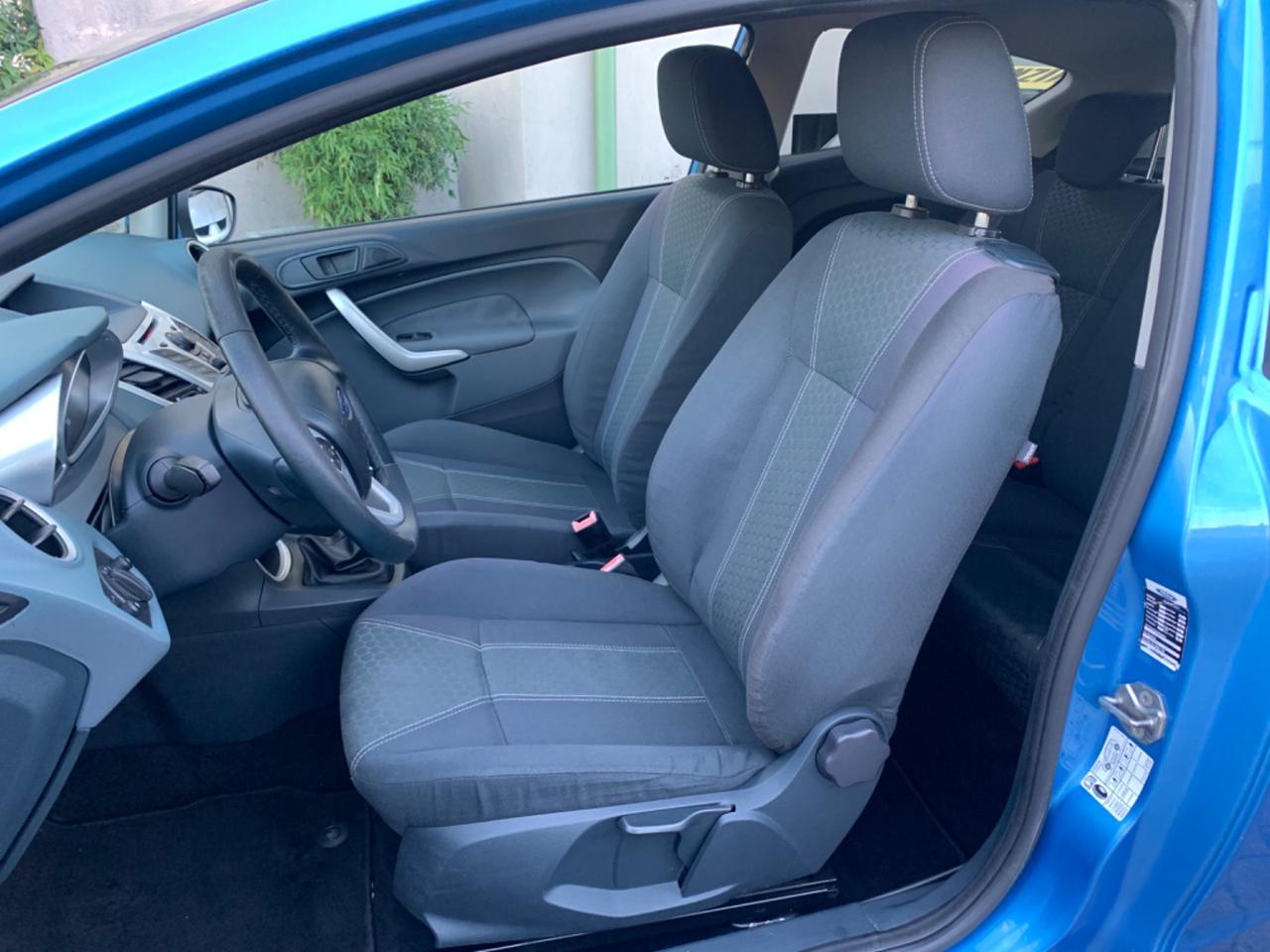 Ford Fiesta 1.4 3 porte Bz.- GPL Titanium