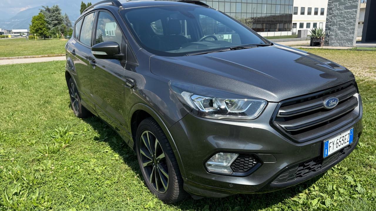 Ford Kuga 1.5 EcoBoost 120 CV S&S 2WD ST-Line
