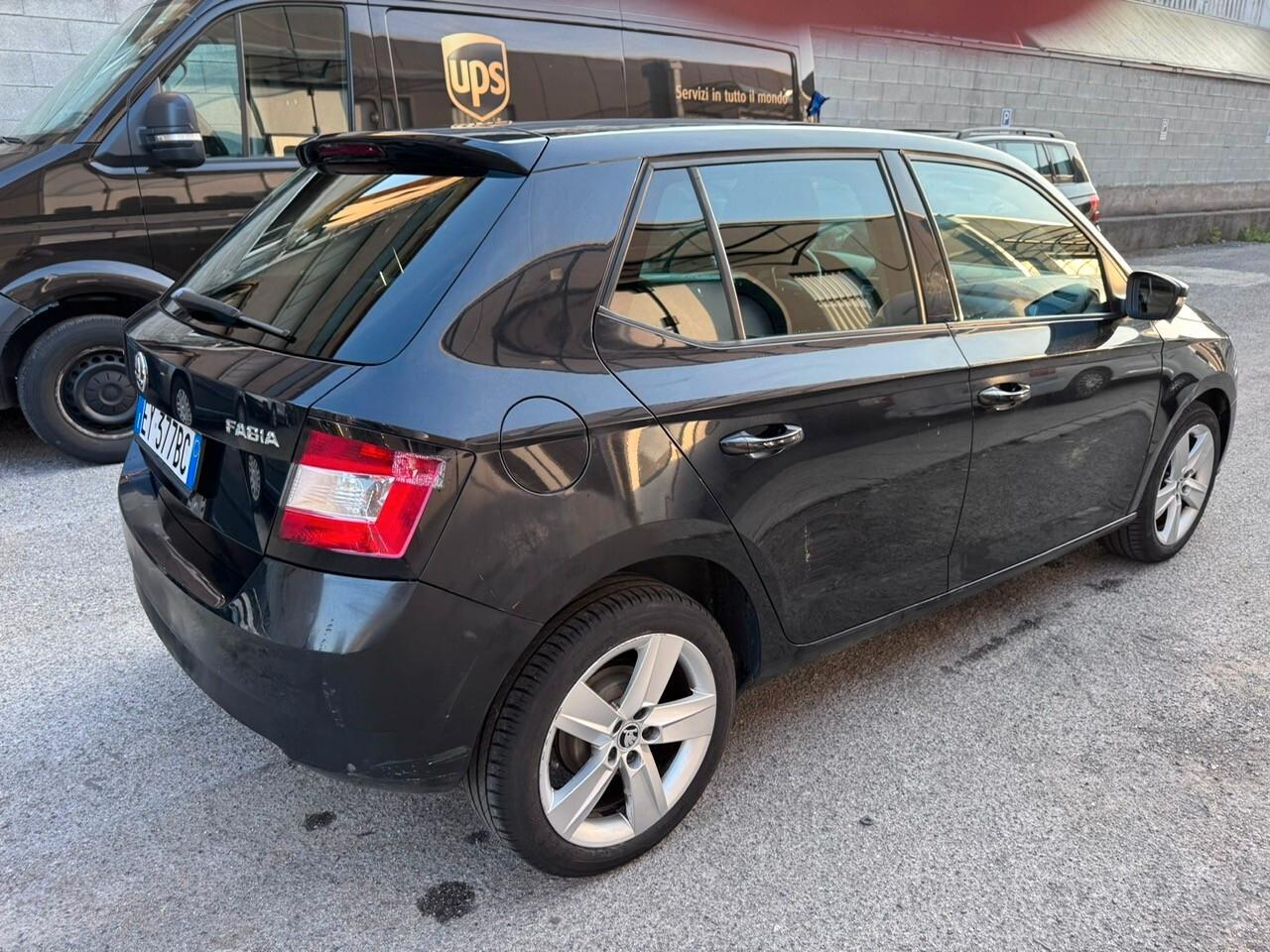 Skoda Fabia 1.0 MPI 75 CV Ambition*EURO6*NEOPATENTATI