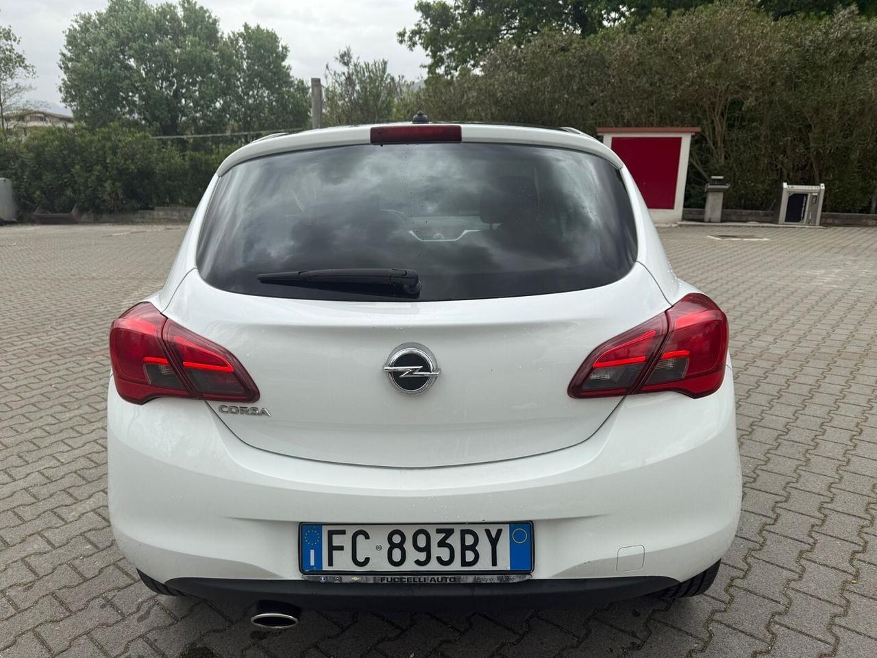 Opel Corsa 1.4 90CV GPL Tech B color neopatentati