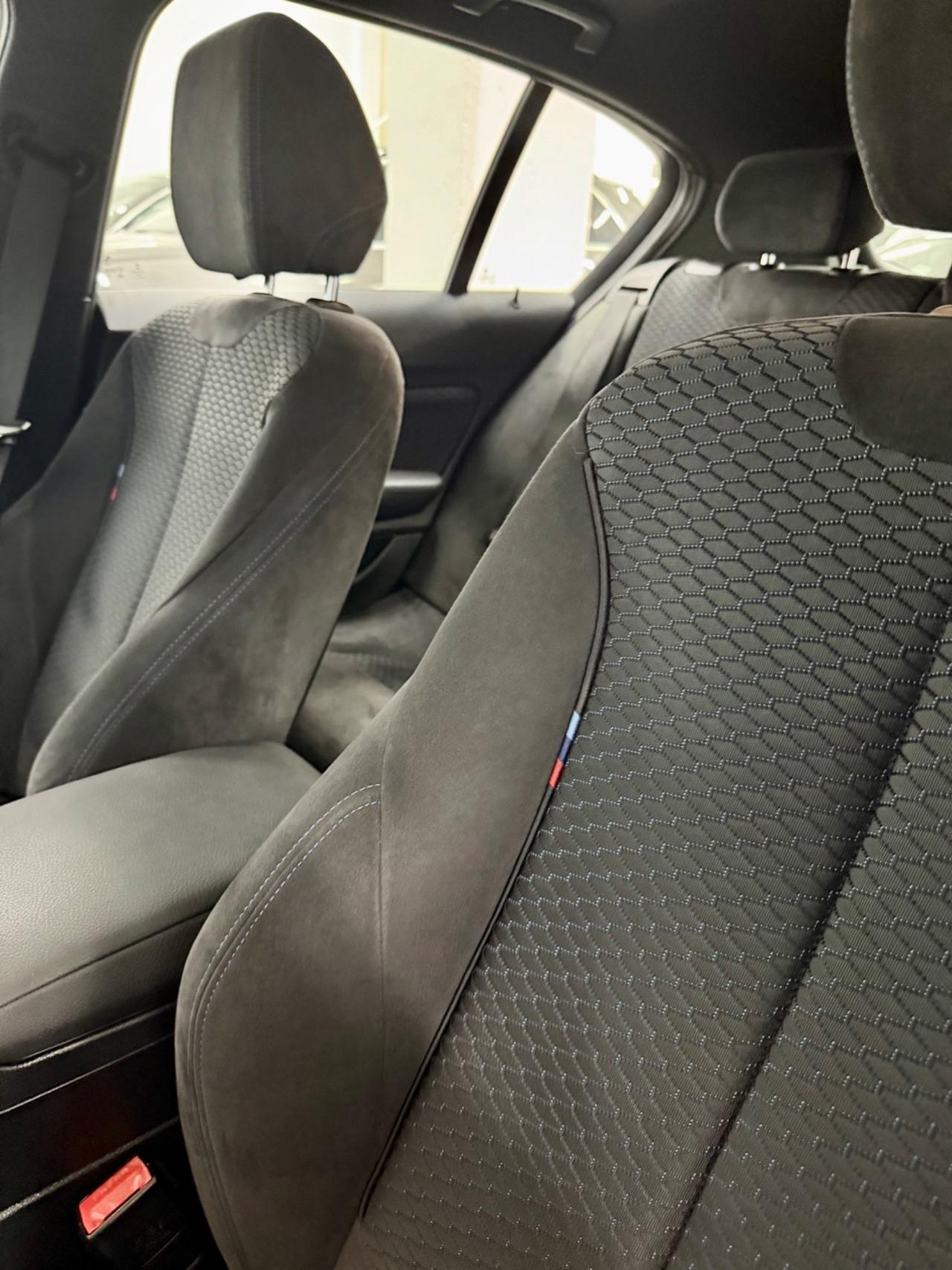 Bmw serie 1 118d xDrive TETTO Msport FINANZIABILE