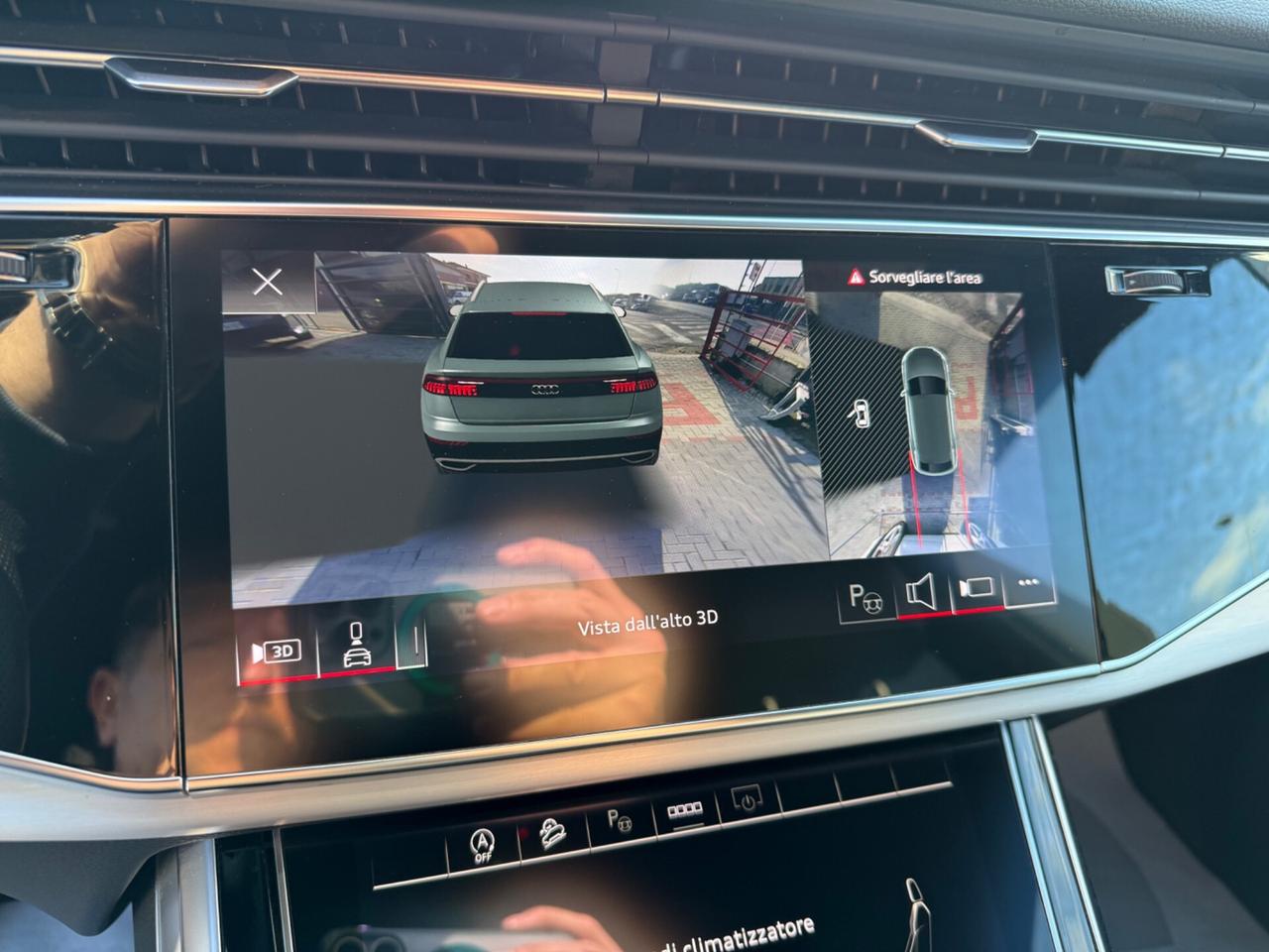 Audi Q8 45 TDI 231CV quattro S-LINE IVA ESPOSTA