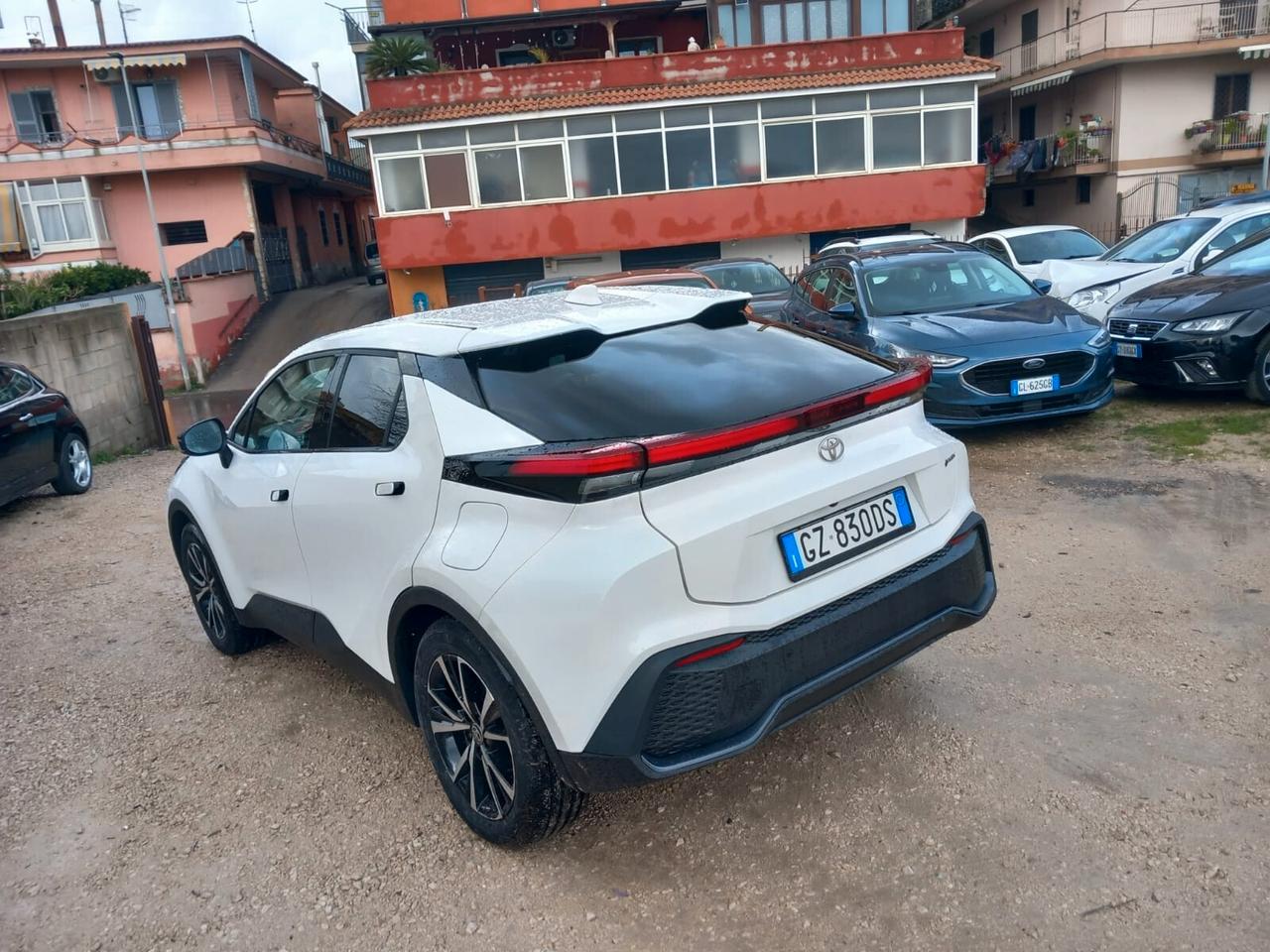 Toyota C-HR 20 HV Lounge