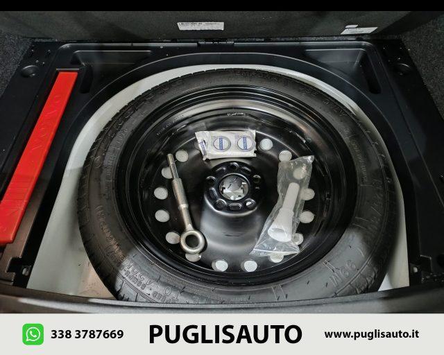 VOLVO V40 D2 Kinetic