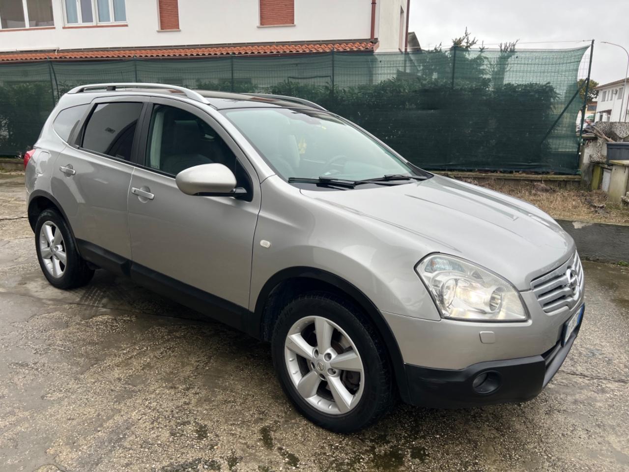 NISSAN QASHQAI 2.0 DIESEL 4X4 7 POSTI FULL OPTIONAL