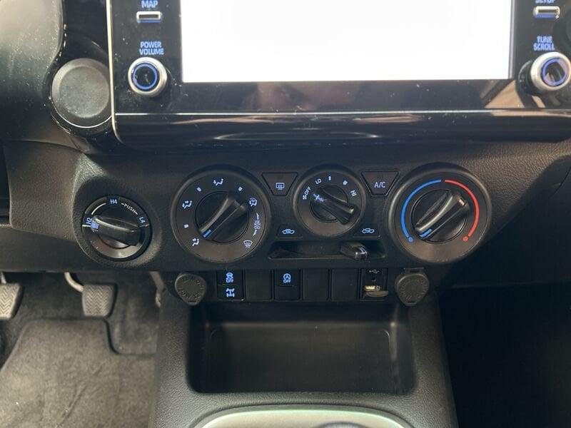 Toyota Hilux 2.4 d-4d double cab Lounge 4wd
