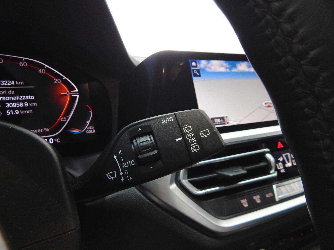 BMW 320 d Touring MSport Aut. TETTO-NAVI-PELLE-RADAR-LED