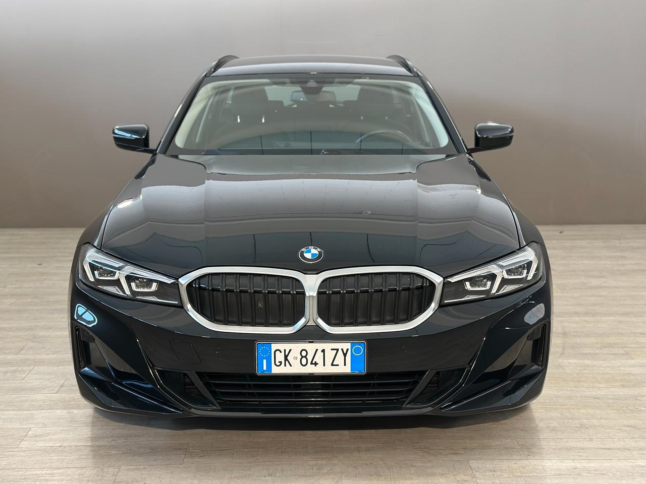 BMW 316 d Touring MHEV auto