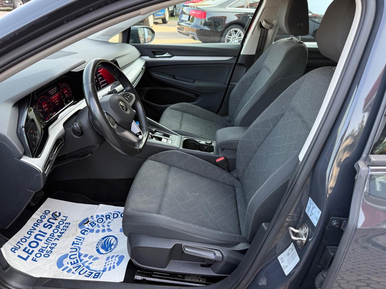 Volkswagen Golf 1.5 TGI DSG Life