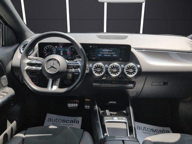 MERCEDES-BENZ GLA 200 Automatic AMG Line Premium