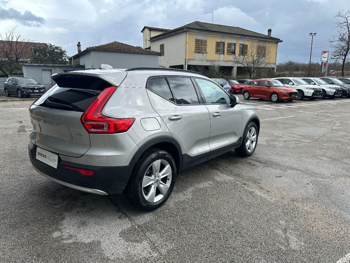 VOLVO - XC40 - T2 automatico Essential
