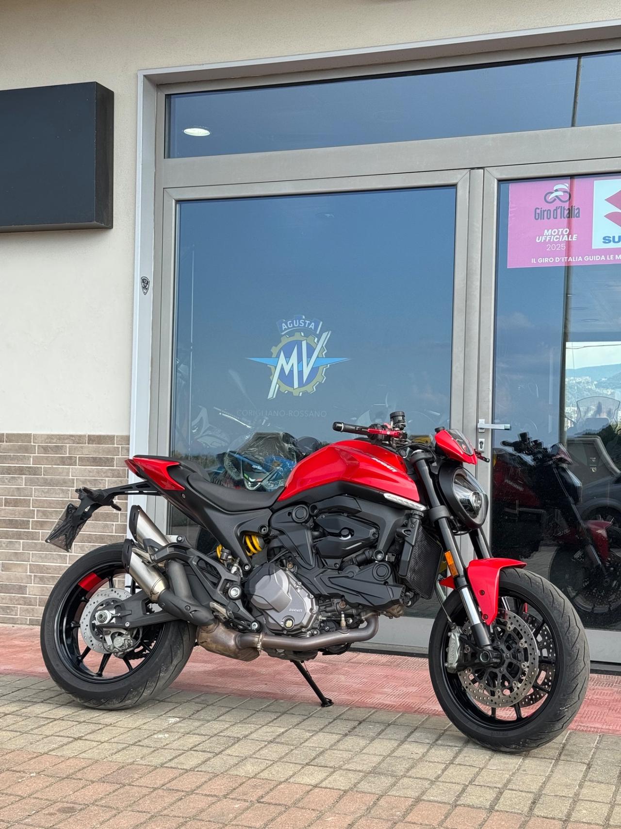 Ducati Monster 937
