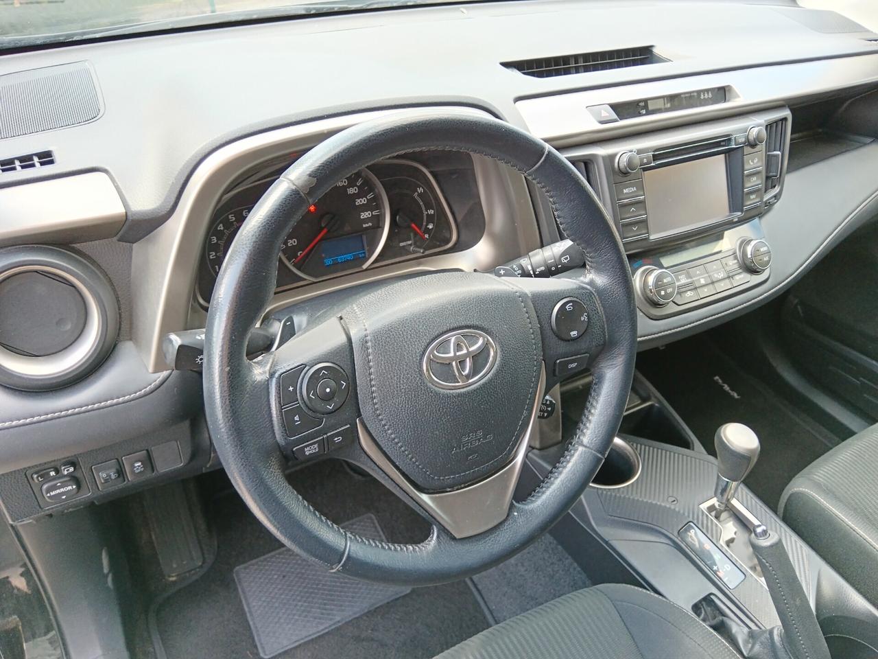 Toyota RAV 4 2.2 D-4D 150CV 4WD LOUNGE
