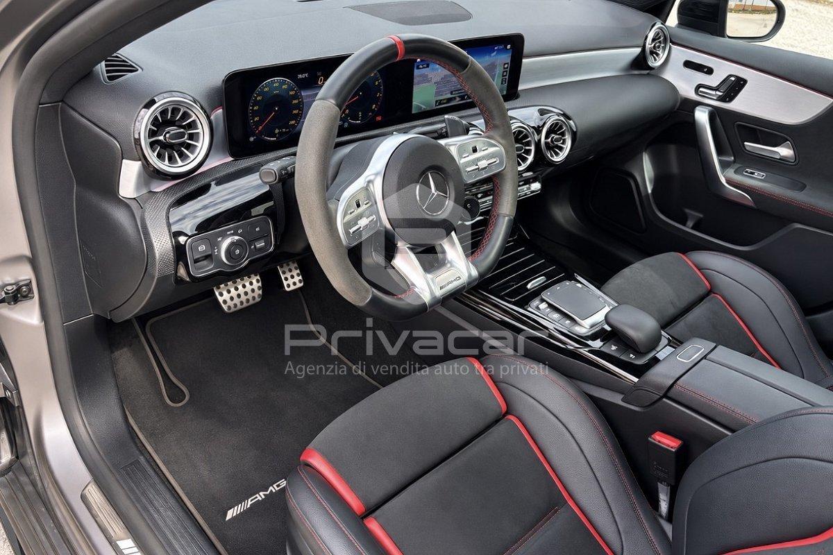 MERCEDES A 35 AMG 4Matic