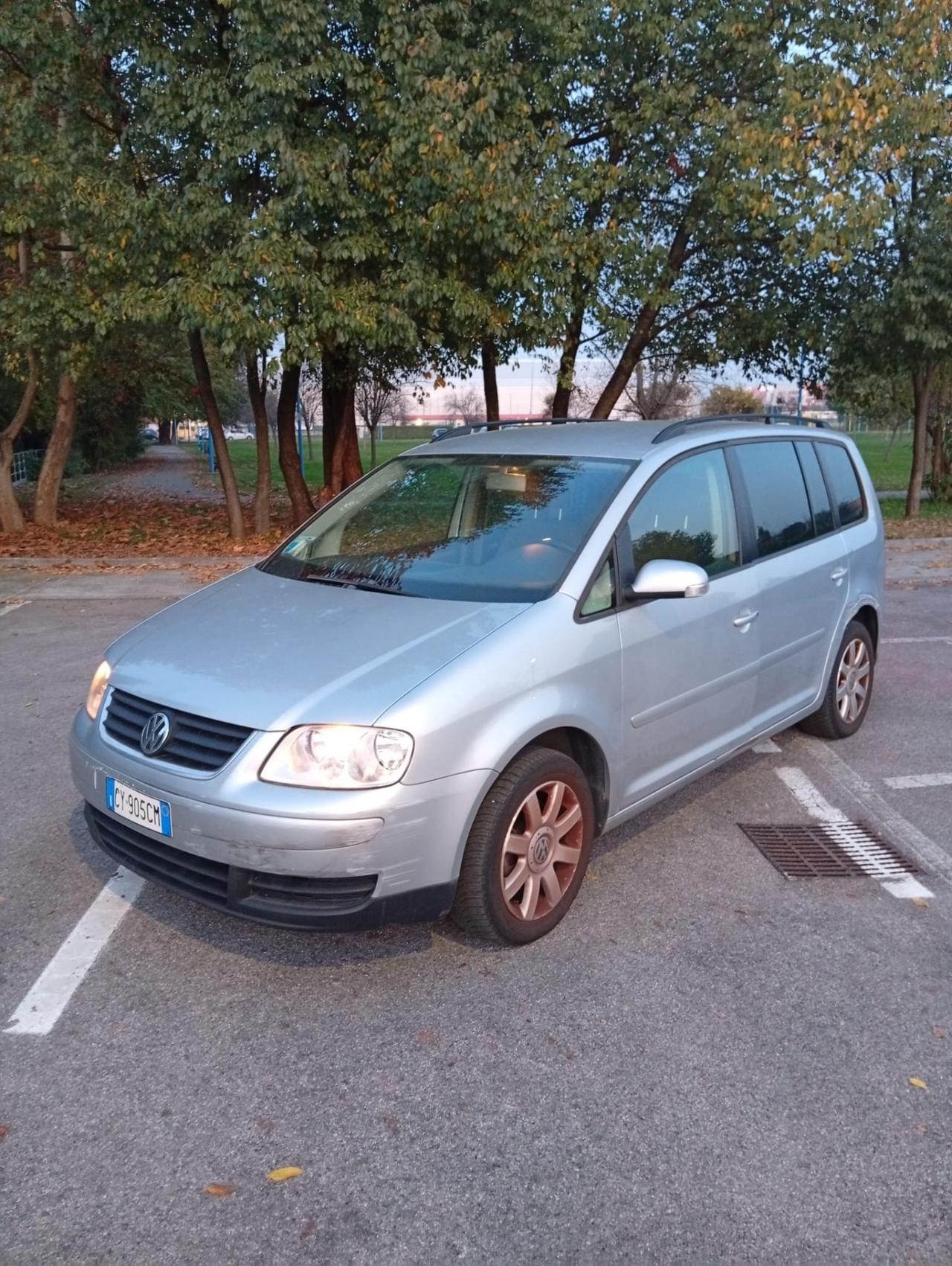 Volkswagen Touran 1.6 Trendline