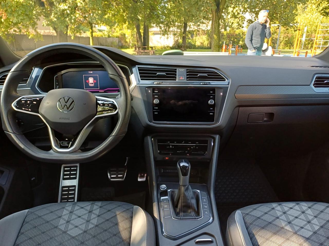 Volkswagen Tiguan 2.0 TDI 150 cv SCR DSG R-Line