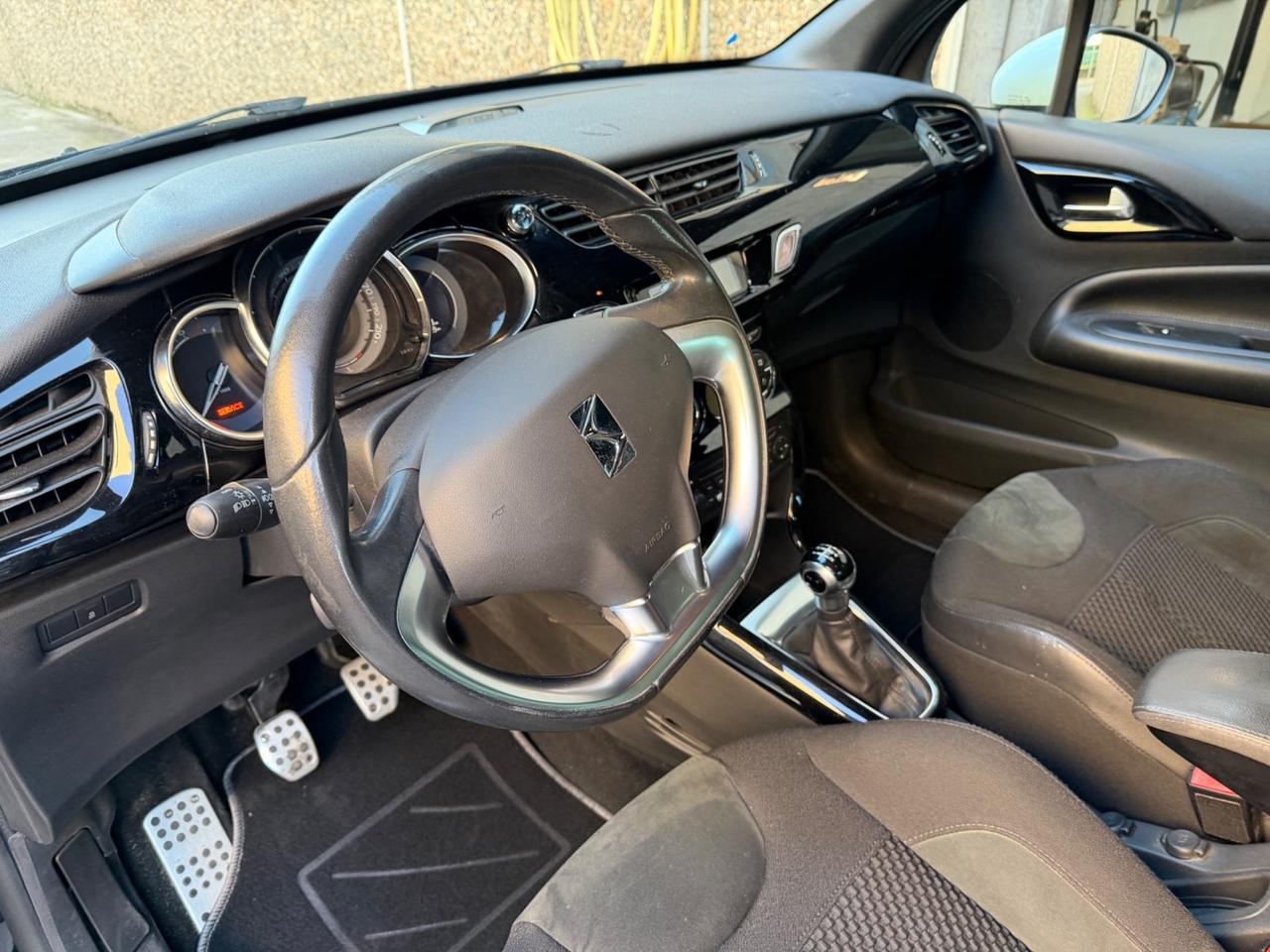 CITROEN DS3 1.2 BENZINA EURO5B NEOPATENTATI