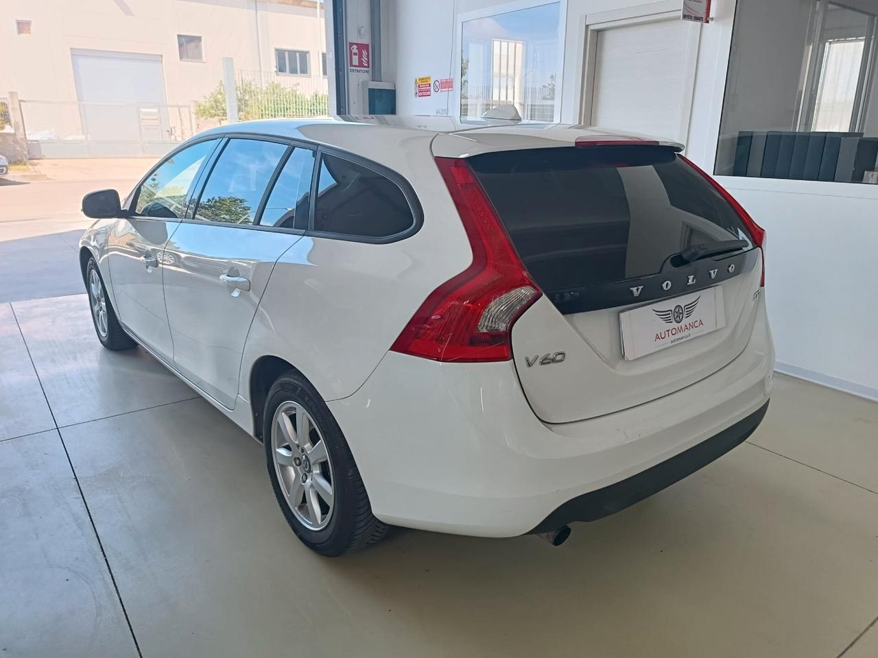 Volvo V60 D2 1.6 Summum