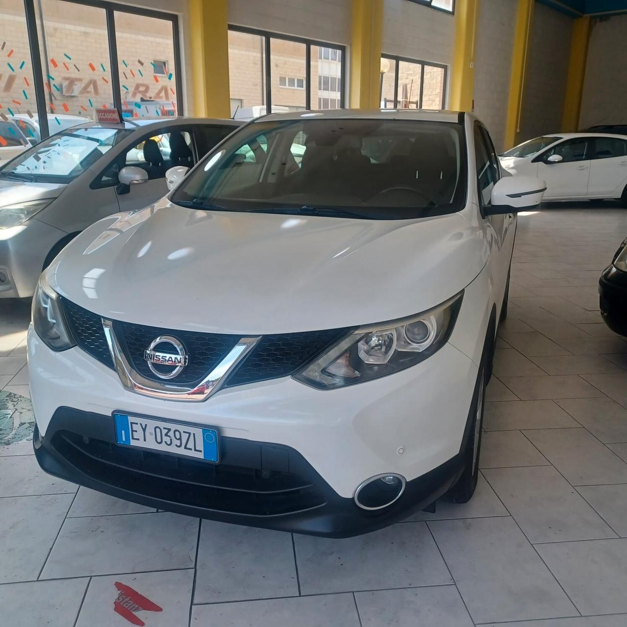 PERFETTA NISSAN QASHQAI 1.2 GARANZIA INCLUSA