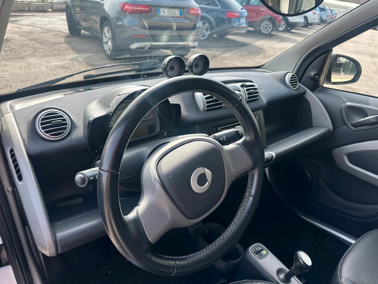 Smart ForTwo 1000 45 kW MHD coupé pure Teen II NEOPATENTATI